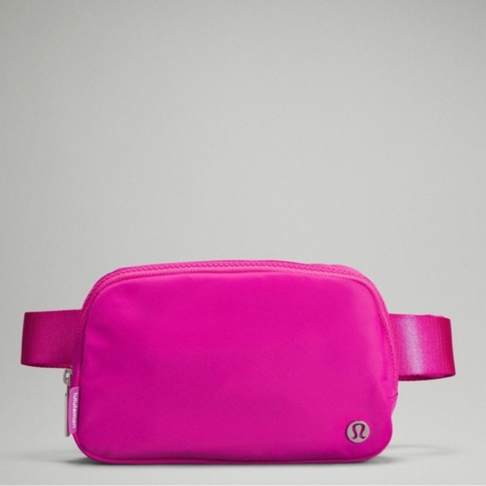 Lululemon Everywhere Belt Bag 1L